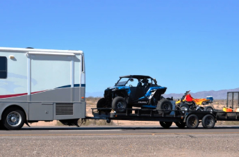 Toy hauler transport